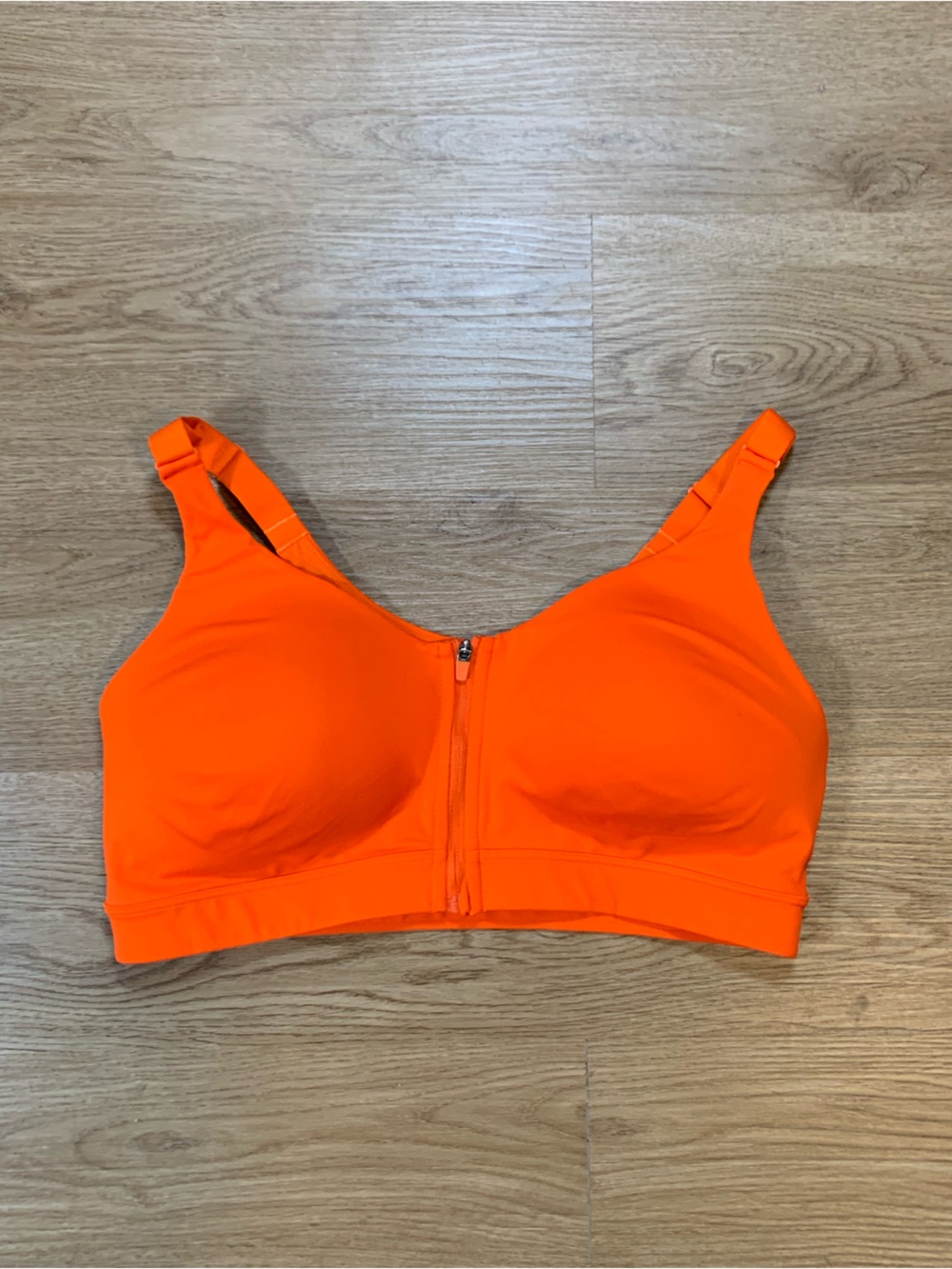 Old Navy Active Front Zip Sports Bra size 36D orange adjustable strap go dry